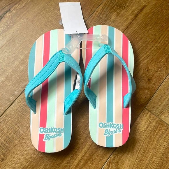 New with tags Flip Flops size 11-12 - Picture 1 of 6